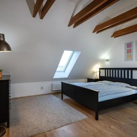 Apartamento Farmaobeckov Sk *