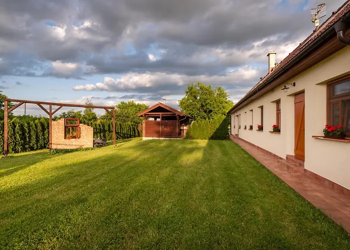 Apartmán Farmaobeckov Sk *